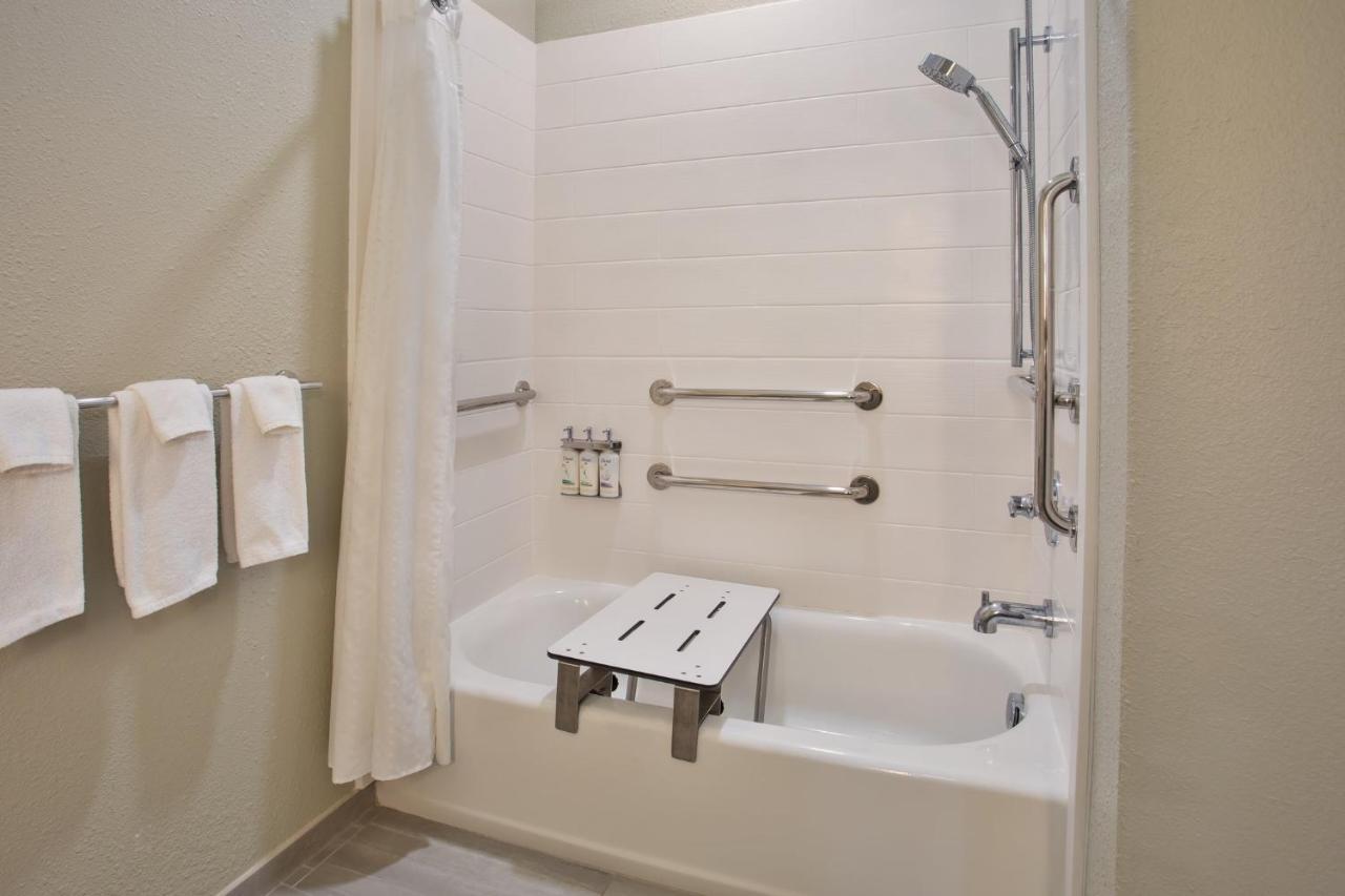Holiday Inn Express Hotel And Suites Katy By Ihg מראה חיצוני תמונה