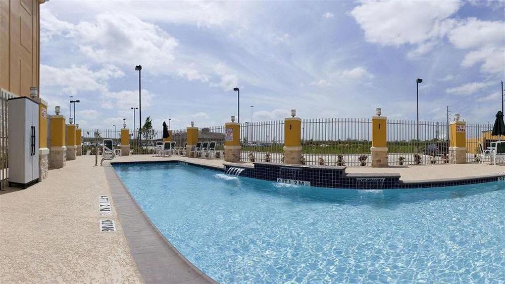 Holiday Inn Express Hotel And Suites Katy By Ihg מראה חיצוני תמונה